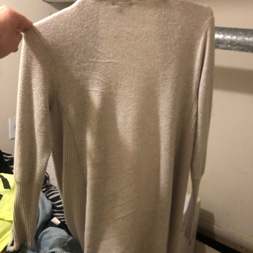 Cardigan - Picture 3 of 4